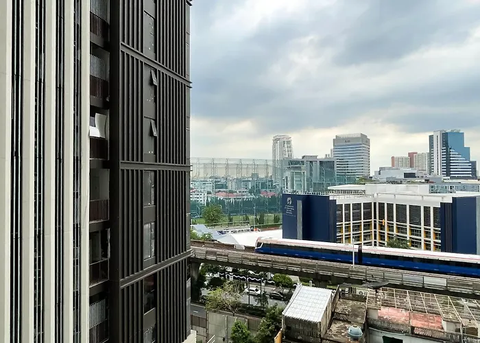 Appartement 500m To Bts L Large 50 Sqm L Workspace L By Sontana